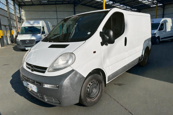 OPEL VIVARO FOURGON