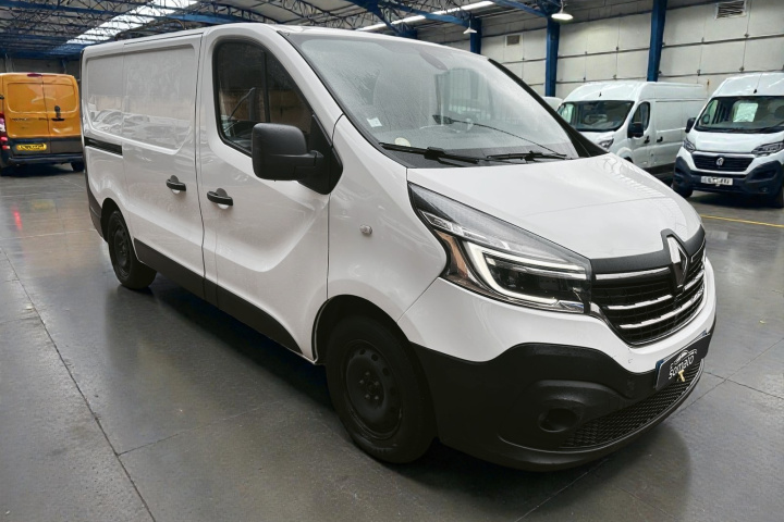 RENAULT TRAFIC FOURGON